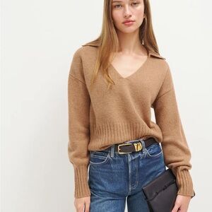 Reformation Beckie Cashmere Camel V-Neck Sweater